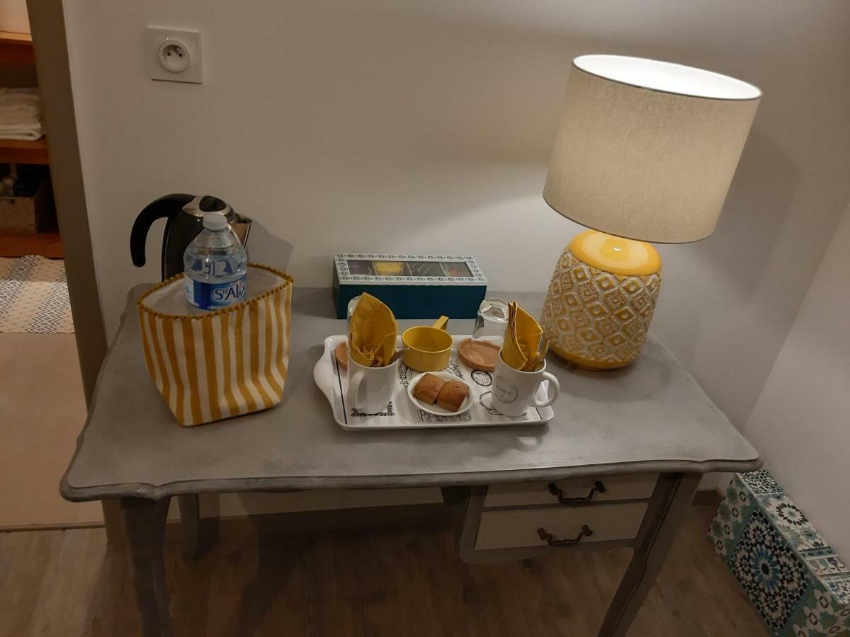 Les Muscaris Bed & Breakfast Le Minihic-sur-Rance Bagian luar foto